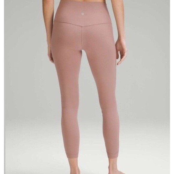 Lululemon Size 4 Align High-Rise Pant 25" Twilight Rose - Picture 1 of 5